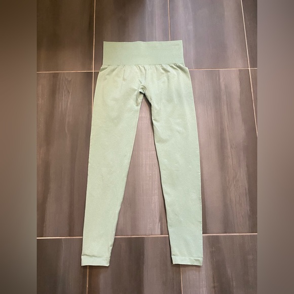 NVGTN Pants - Navigation (NVGTN) shape seamless workout leggings